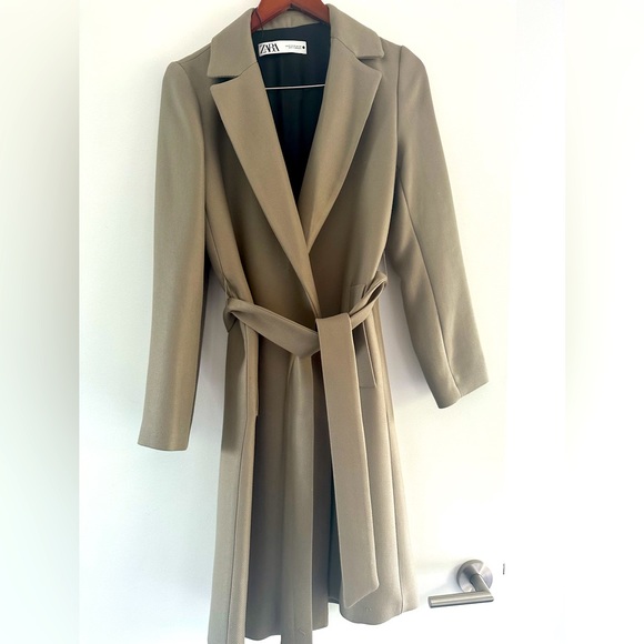 Zara jacket/coat Brand New Without Tag - Picture 2 of 5